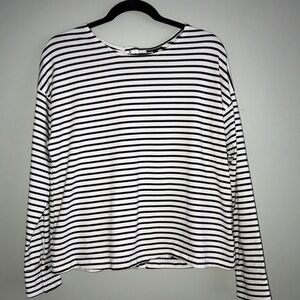 Who What Wear Black Striped Button Back Top Size Medium​​​​